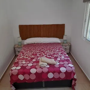 https://garcia-noblejas-apartamento-en-malaga.hotelsinnerja.org